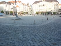 Brno, Zelný trh, žulové obrubníky